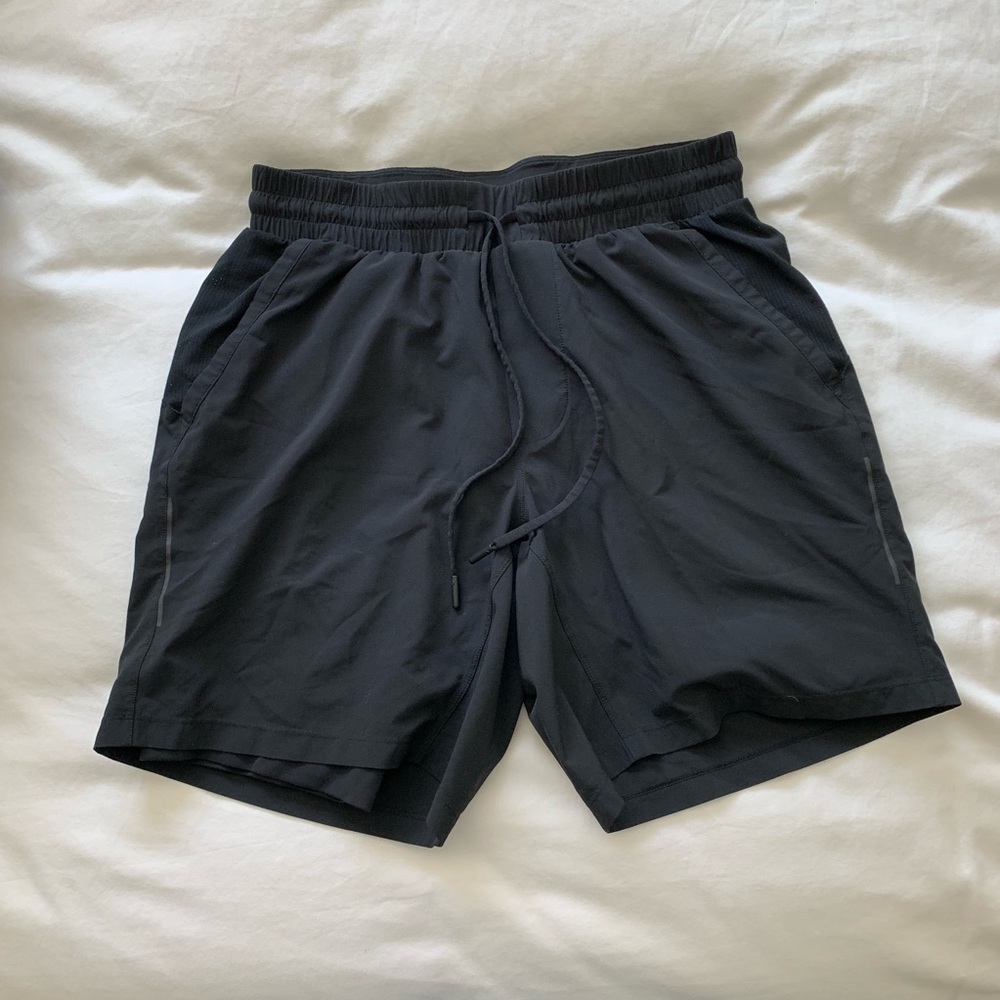 LULULEMON black men’s shorts